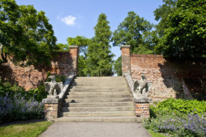 Waterlow Park Through the Eyes of History Tour @ Lauderdale House | England | United Kingdom